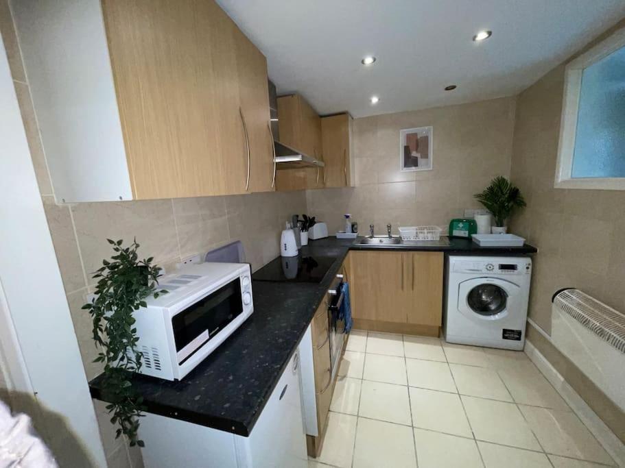 Stylish Cosy Studio Apartment Gravesend Ngoại thất bức ảnh