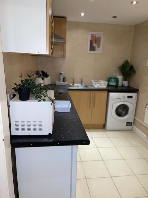 Stylish Cosy Studio Apartment Gravesend Ngoại thất bức ảnh